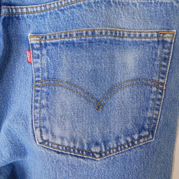 Vintage Levis 501xx 90s Jeans Size 38x30 Cotton Denim Button Fly Casual Pants - Picture 16 of 16